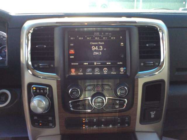 2014 RAM Ram Pickup 1500 4x4 Laramie 4dr Crew Cab 5.5 ft. SB Pickup